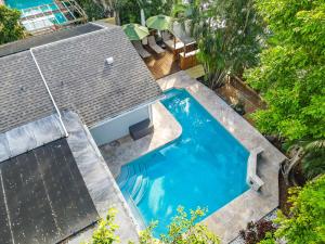 Waterfront House - Solar Heated Pool, Arcade Games