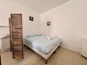 Georges V - Studio 1 Lit 1 Salle de Bain