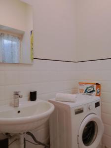 DOGE CAMBIASO- Davanti allacquario - Grande terrazza privata - Palazzo Nobiliare Storico