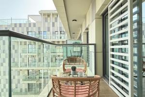 Raha Poolside Haven - Calm & Cozy Stay