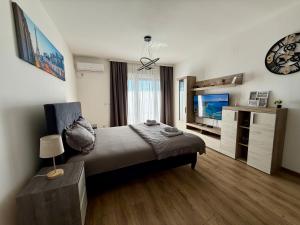 Royal Apartmani 1