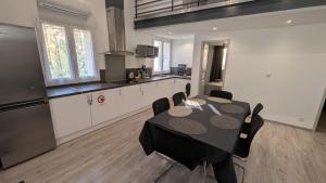 Appartement T5 meublé 110 m2 neuf proche centre ville