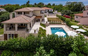 Stunning Home In Umag With Wifi