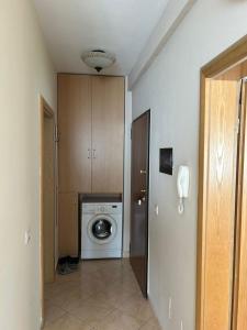 SeaFront TaulantiaSquareApt