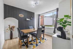 #69 Stylish and comfy home