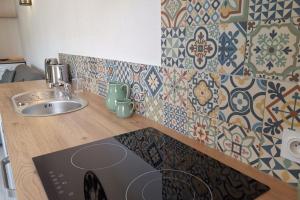 Beautiful air-conditioned apartment between the sea and the mountain