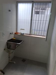 Apto completo a 100m Praia do Forte com AR e Wi-Fi