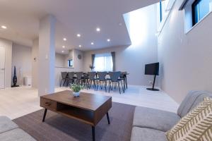 Sevens Inn Takaramachi