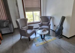 365 Residencies