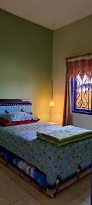 Orange Villa
