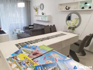 365PAM - DWIE SOSNY - Apartament Morski Kryształ - SAUNA, JACUZZI, SIŁOWNIA, BAWIALNIA