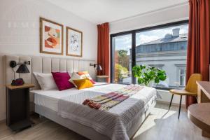 Modern View of Planty Park