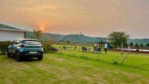 Sunset luxury Private Farmhouse