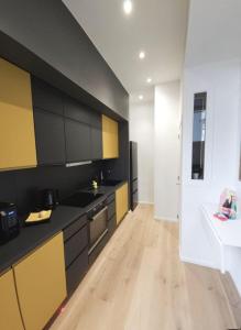 Apt Victoria - Raffinement, Calme et Vue exceptionnelle au coeur de Mons