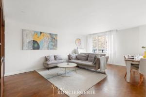 Residence d Exception Avenue Colombier Bernard