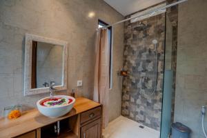 Krish Villa - Ubud Lush Jungle View