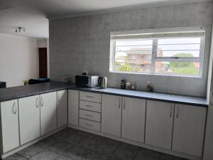 Shanti, home away from home in De Kelders