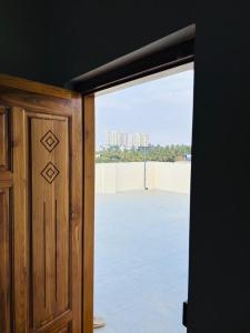 MaVi Home A Premium pent house with panoramic view