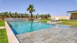 Villa Delina heated pool not overlooked