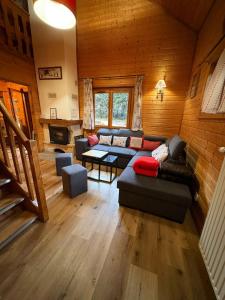 Chalet Les Brimbelles avec Jacuzzi