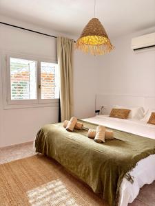8 Person Ibiza Villa with Private Pool - Walk to Amnesia & UNVRS! - Can Rafa
