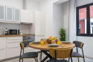 Bright Apt for 4 Las Canteras - Shared Terrace