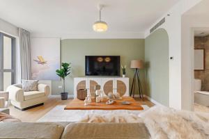 The Smart Concierge - Murjan 5