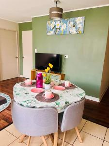 Depto moderno 2 Hab con estacionamiento en Barrio residencial