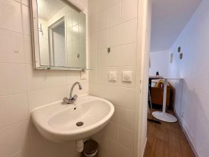 Donissan - Studio 1 Canapé-Lit 1 Salle de Bain