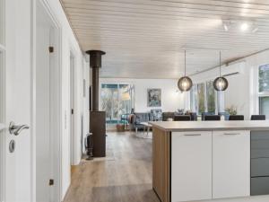 Holiday Home Thurgot - 100m from the sea by Interhome