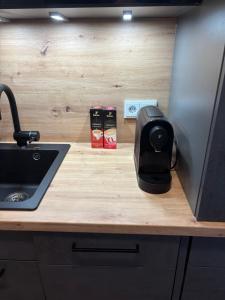 Rosels Mountain Lodge Pool Sauna Bergblick Oberaudorf