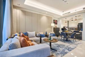 Nobles Tower Business Bay - Modern 1-Bedroom Apartment