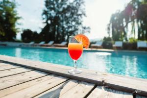 ZEcamping 2 étoiles accès direct à la plage chiens acceptés piscine