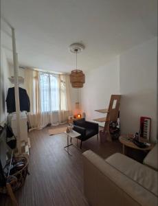 Messe Flat, Vintage Style Home, Perfect Location