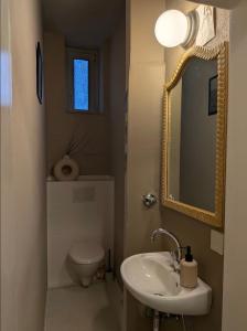 Messe Flat, Vintage Style Home, Perfect Location