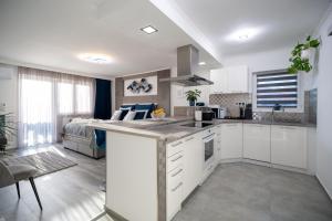 Aranyhegy Apartmanház