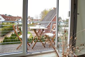 Dat Rode Huus, Whg Finn OG