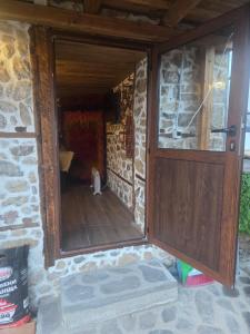 Mountain Whisper Guesthouse