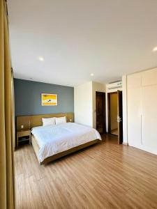 Royal Lotus Villa - Modern Luxury Stay