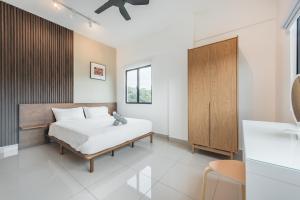 Serene Japandi & Zen Family Retreat 2-7 pax with Comfortable Living Space