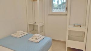 Torre Lazzaretto Seafront House img10