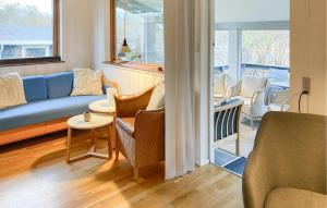 6 Bedroom Lovely Home In Skibby