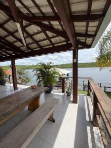 Casa beira lago sao domingos