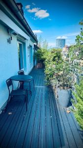 Exclusive apartment with roof terraces in D-Unterbilk