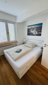 Exclusive apartment with roof terraces in D-Unterbilk