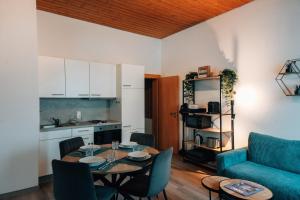 Dein Zuhause in Passau, Modern, Zentral, Parkplatz, Küche, Terasse