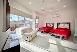 FQ Chalets en Costa de Oro Chalet 1