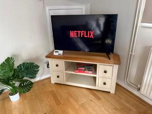 FREE Parking - Close to Brighton Beach - Ideal for Contractors - Local Pubs and Restaurants