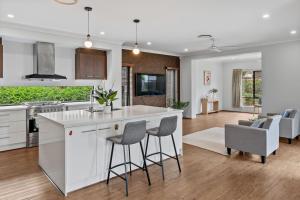 4BR Family Home in Rochedale Aussie Local Living