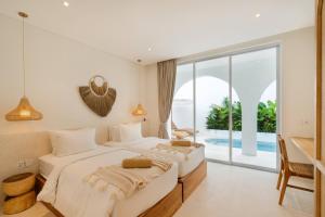 3BR Mediterranean Villa Private Pool & Rooftop